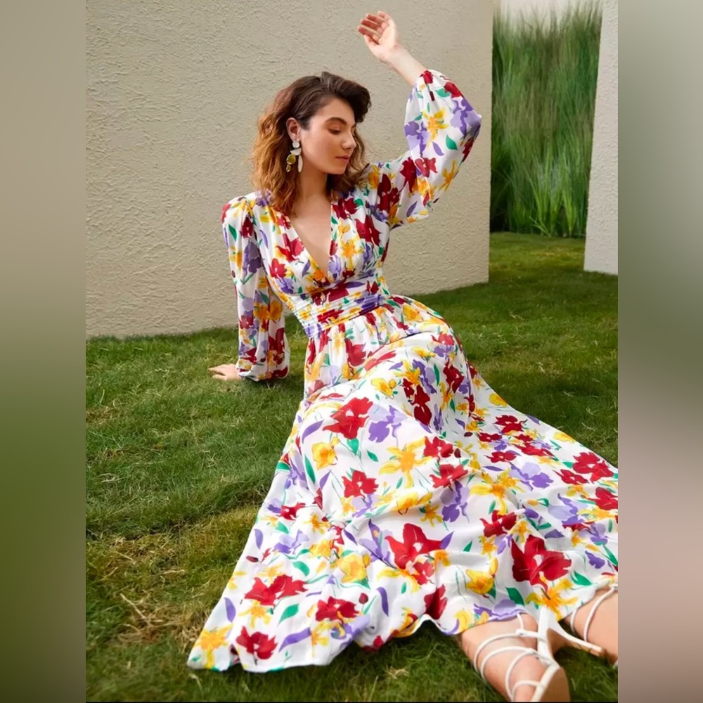 Floral V-Neck Maxi Dress